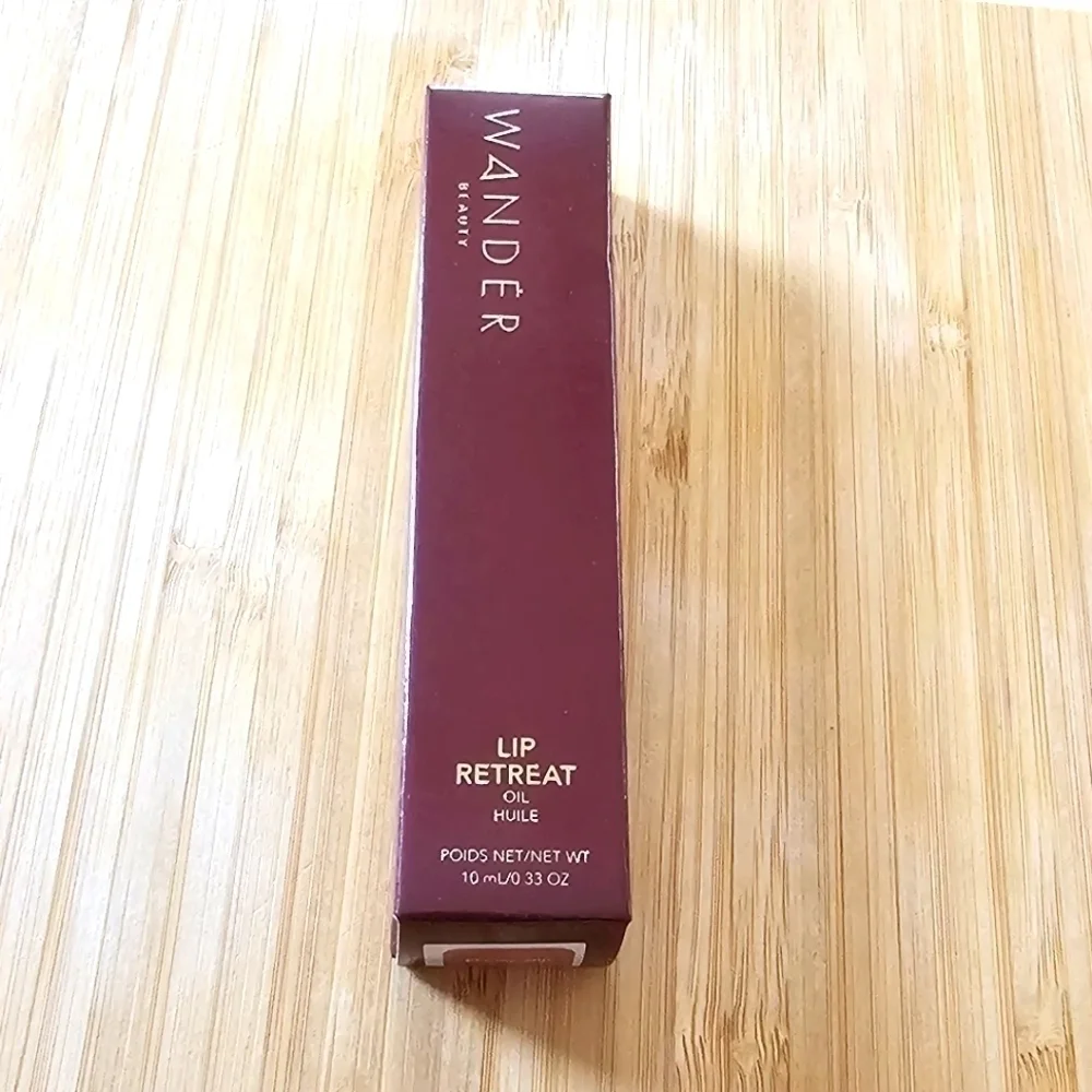 New Wander Beauty Lip Retreat Oil in Shade Skinny Dip, Full-size 10ml (0.33 oz)